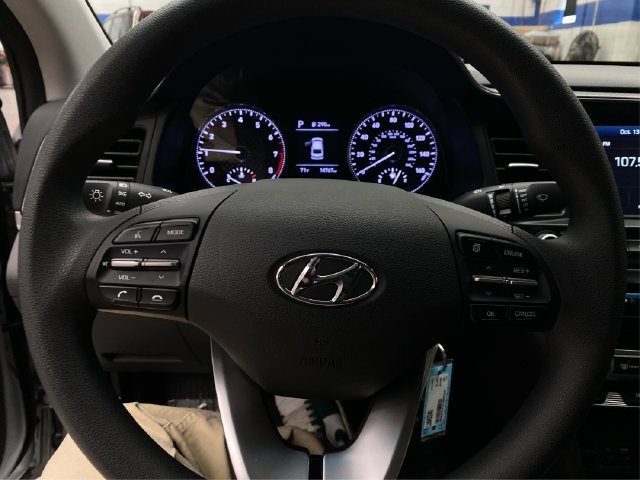Used 2020 Hyundai Elantra SEL w/ Cargo Package (C1) FWD image 22