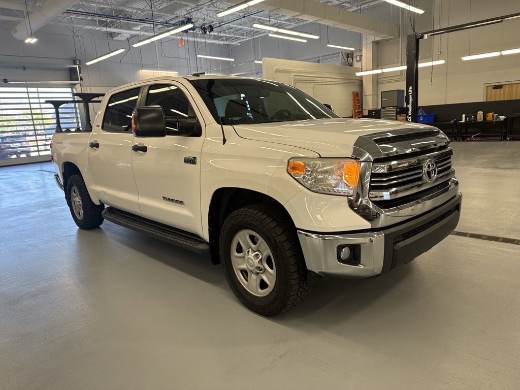 Used 2017 Toyota Tundra SR5 w/ SR5 Upgrade Package AWD/4WD image 26
