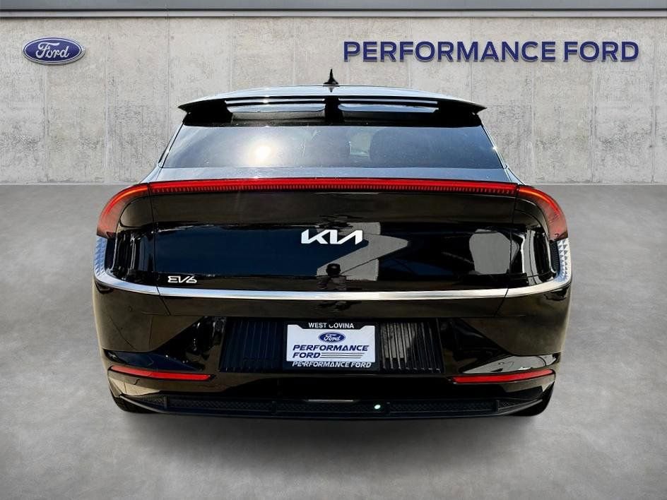 Used 2022 Kia EV6 Wind image 9