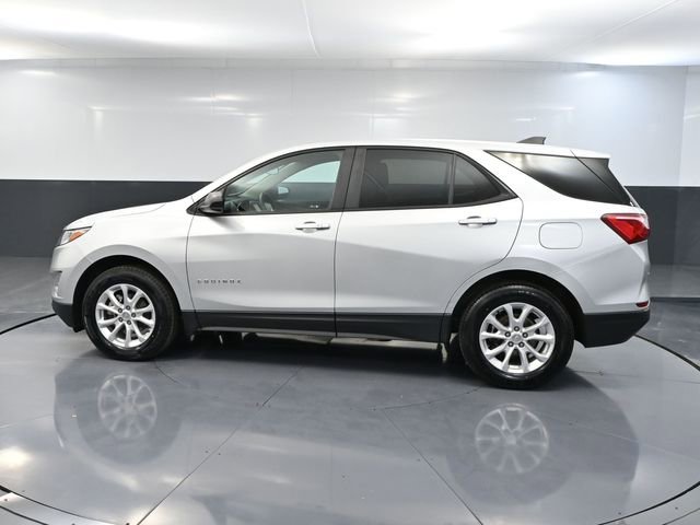 Used 2021 Chevrolet Equinox LS w/ LS Convenience Package image 9