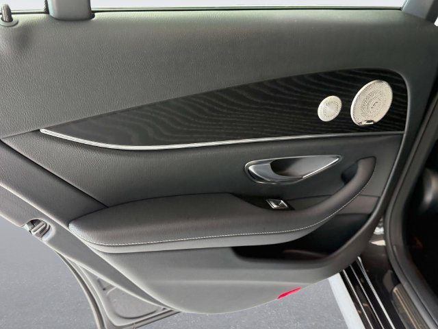 Certified 2023 Mercedes-Benz E 350 4MATIC Sedan image 11