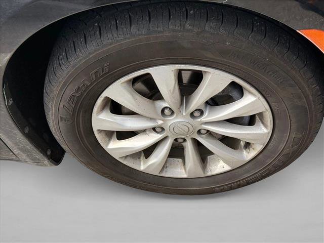 Used 2019 Chrysler Pacifica Touring-L FWD image 7