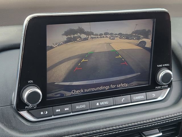 Certified 2022 Nissan Rogue SV image 15