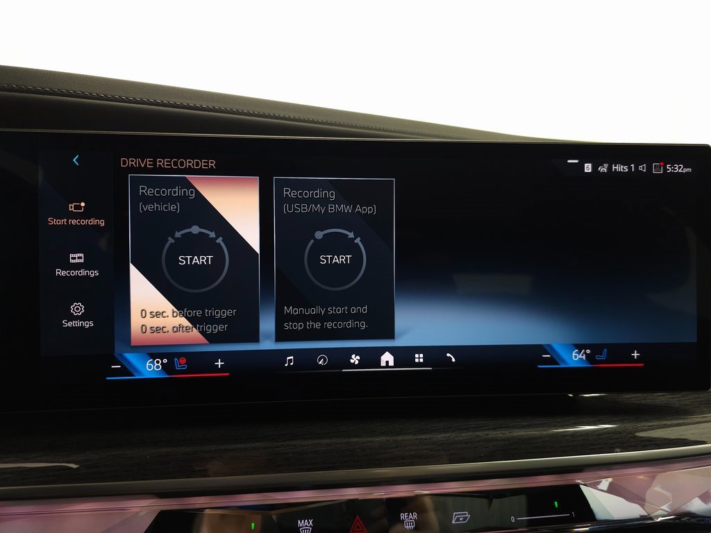 Used 2025 BMW i7 eDrive50 w/ M Sport Package image 22