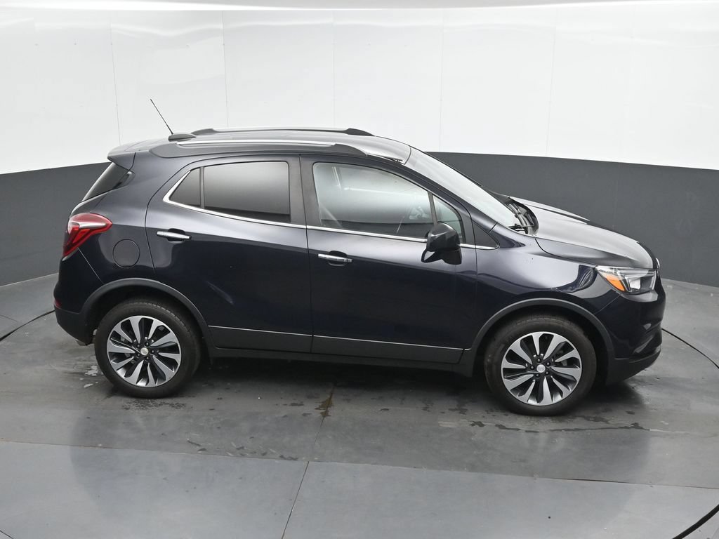 Used 2021 Buick Encore Preferred AWD/4WD image 31