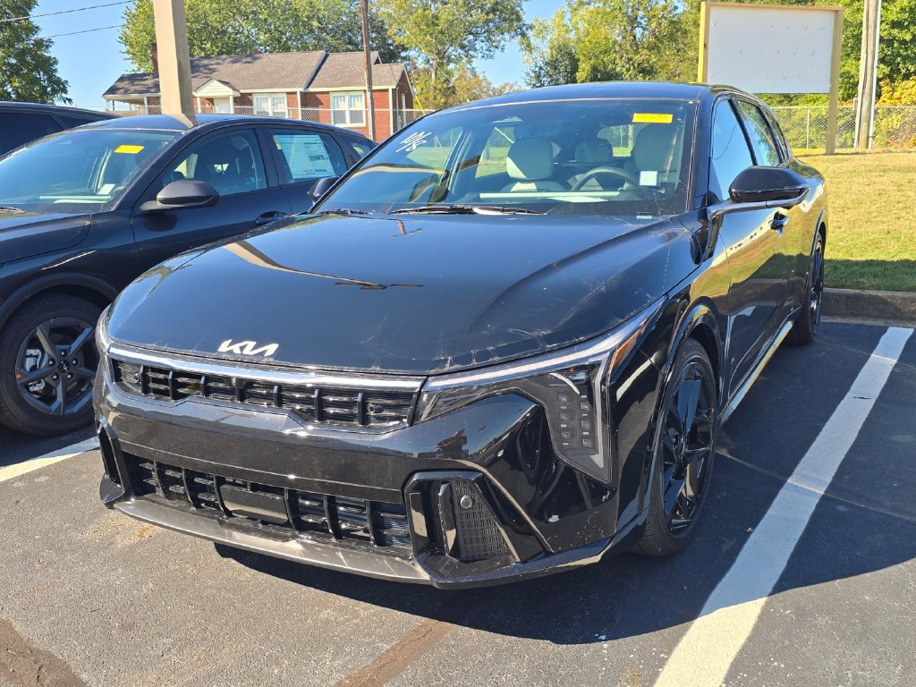 New 2026 Kia K4 GT-Line Turbo FWD image 3