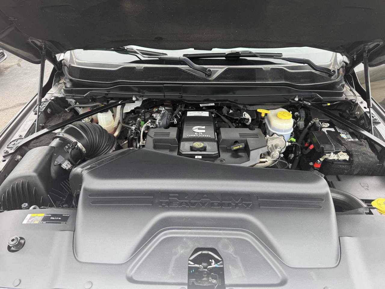 Used 2022 RAM 3500 Limited AWD/4WD image 36