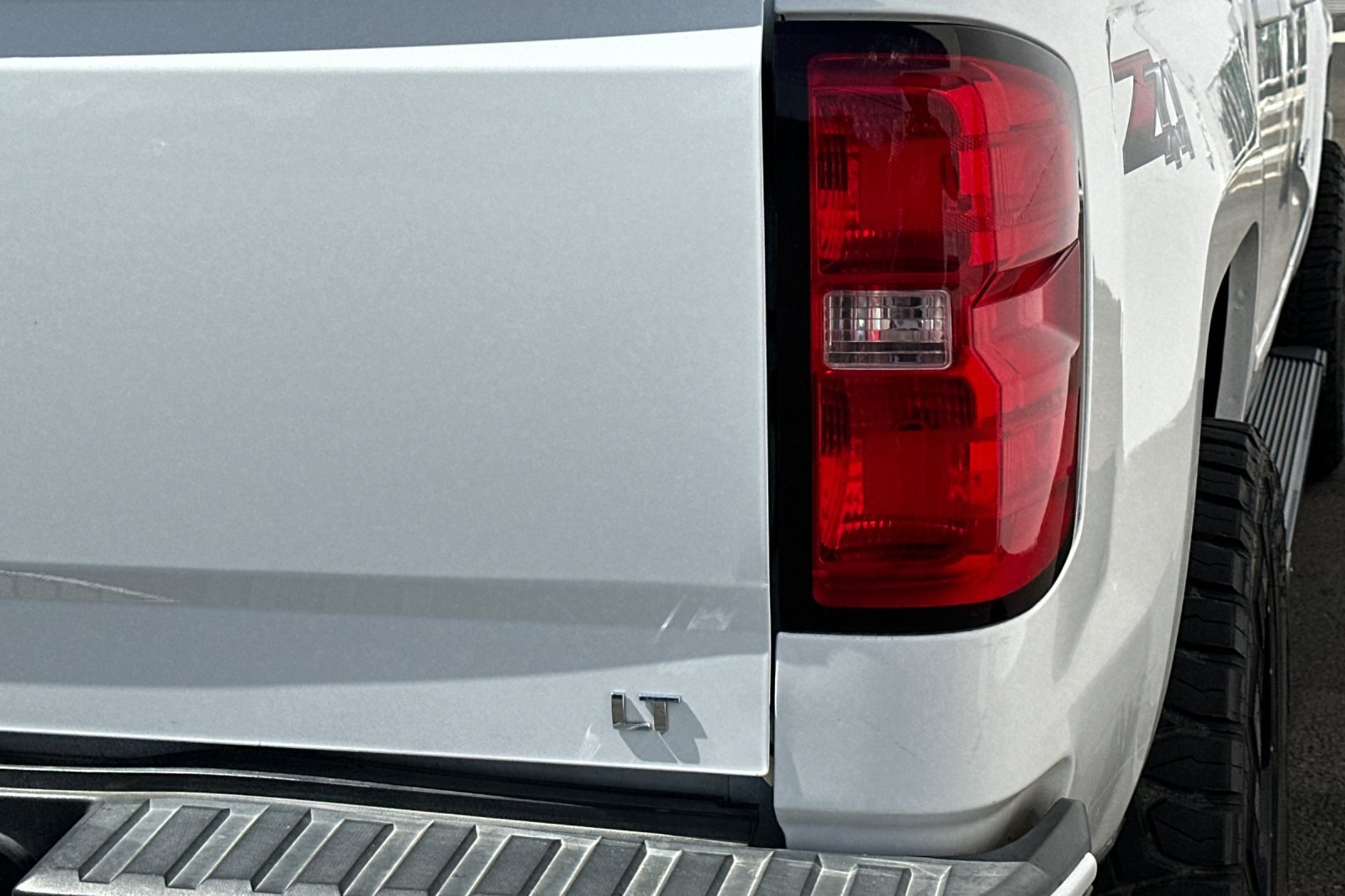 Used 2018 Chevrolet Silverado 1500 LT w/ All Star Edition AWD/4WD image 47