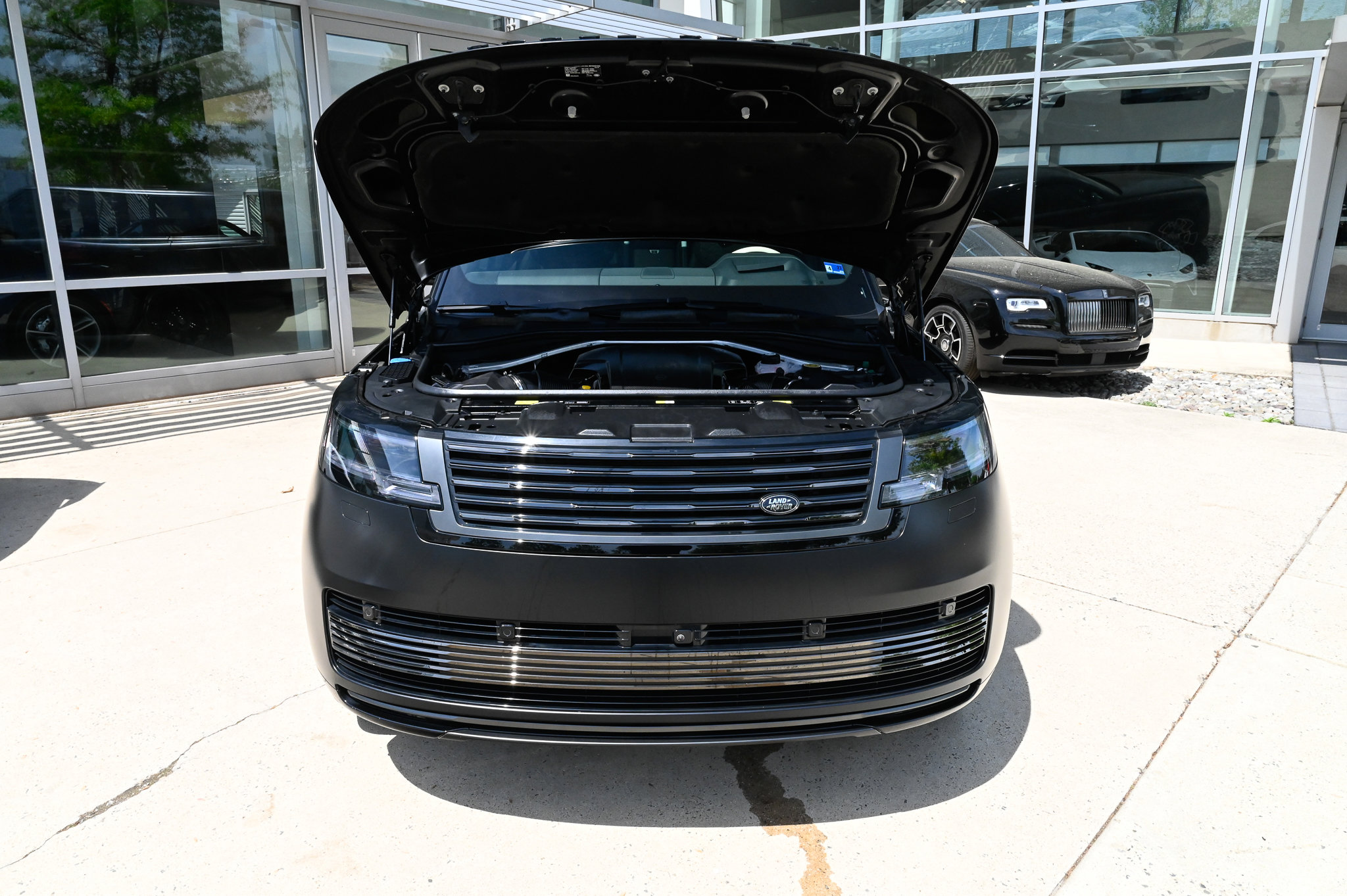Used 2024 Land Rover Range Rover SV AWD/4WD image 67