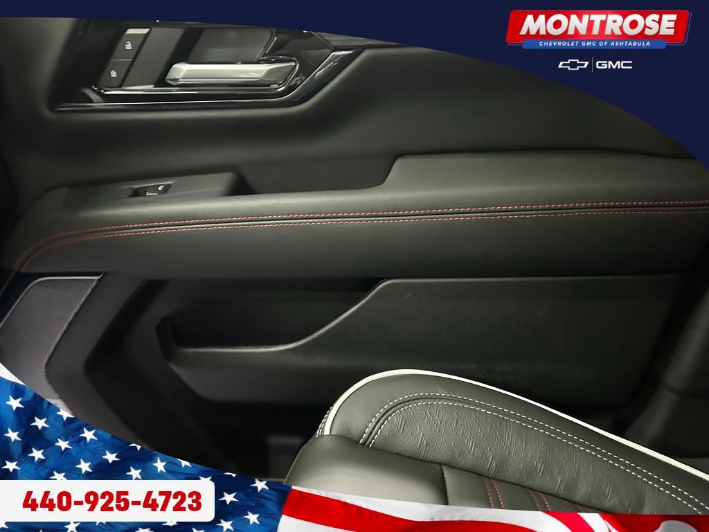 New 2026 GMC Yukon XL AT4 Ultimate AWD/4WD image 12