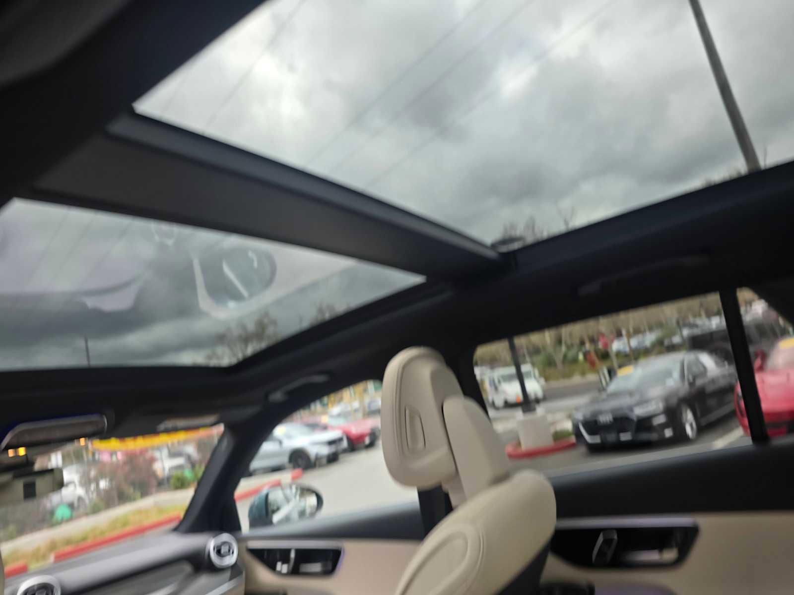 Used 2026 Mercedes-Benz GLC 300 4MATIC image 22