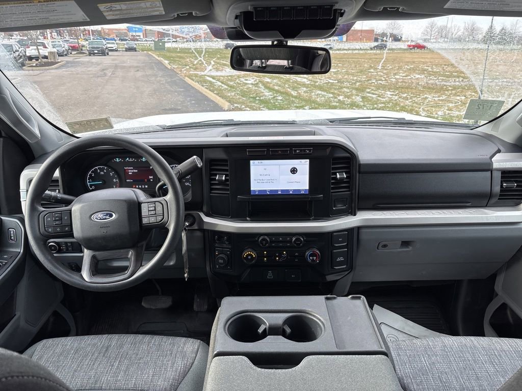 Used 2023 Ford F350 XLT w/ FX4 Off-Road Package image 18