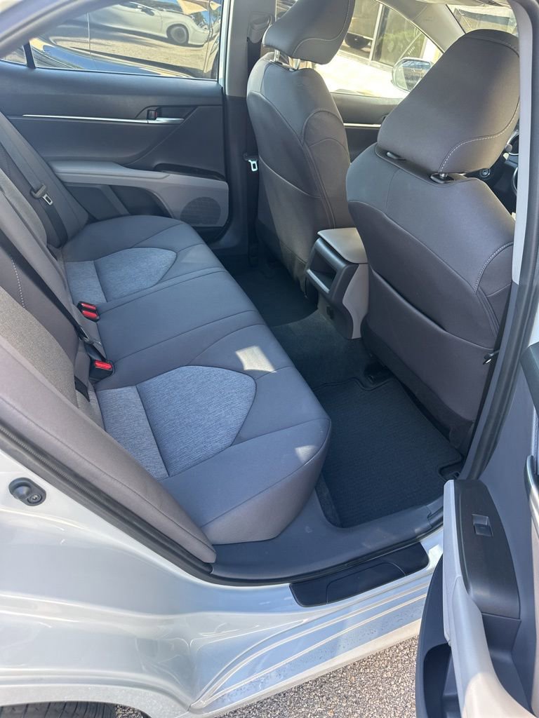 Used 2023 Toyota Camry LE image 20