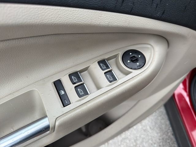 Used 2019 Ford Escape Titanium AWD/4WD image 18