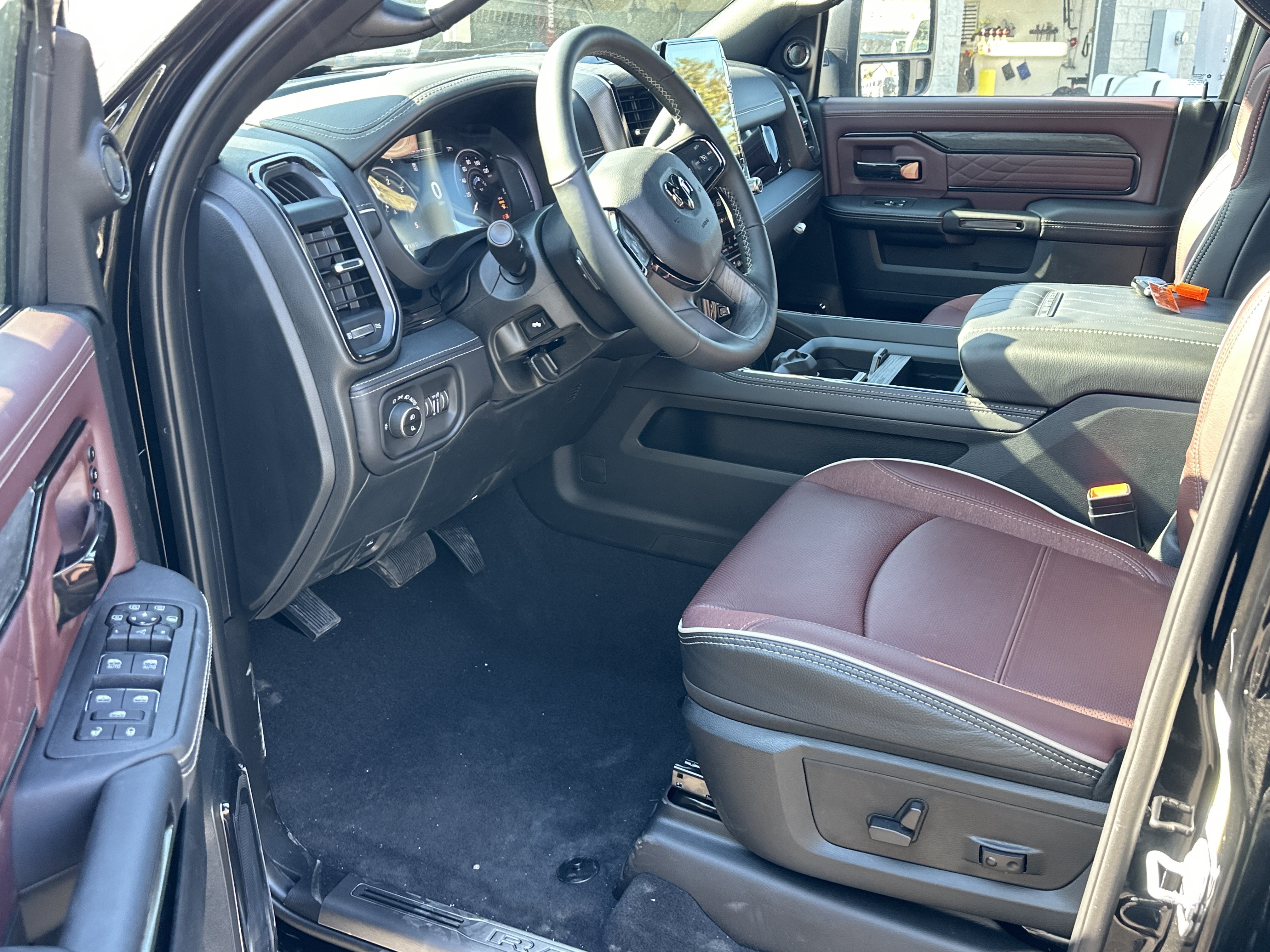 New 2027 RAM 3500 Limited AWD/4WD image 29