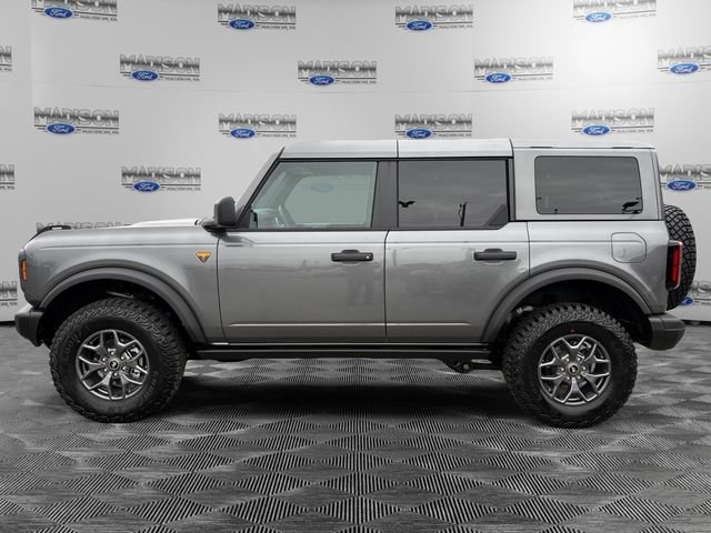 New 2025 Ford Bronco Badlands image 2