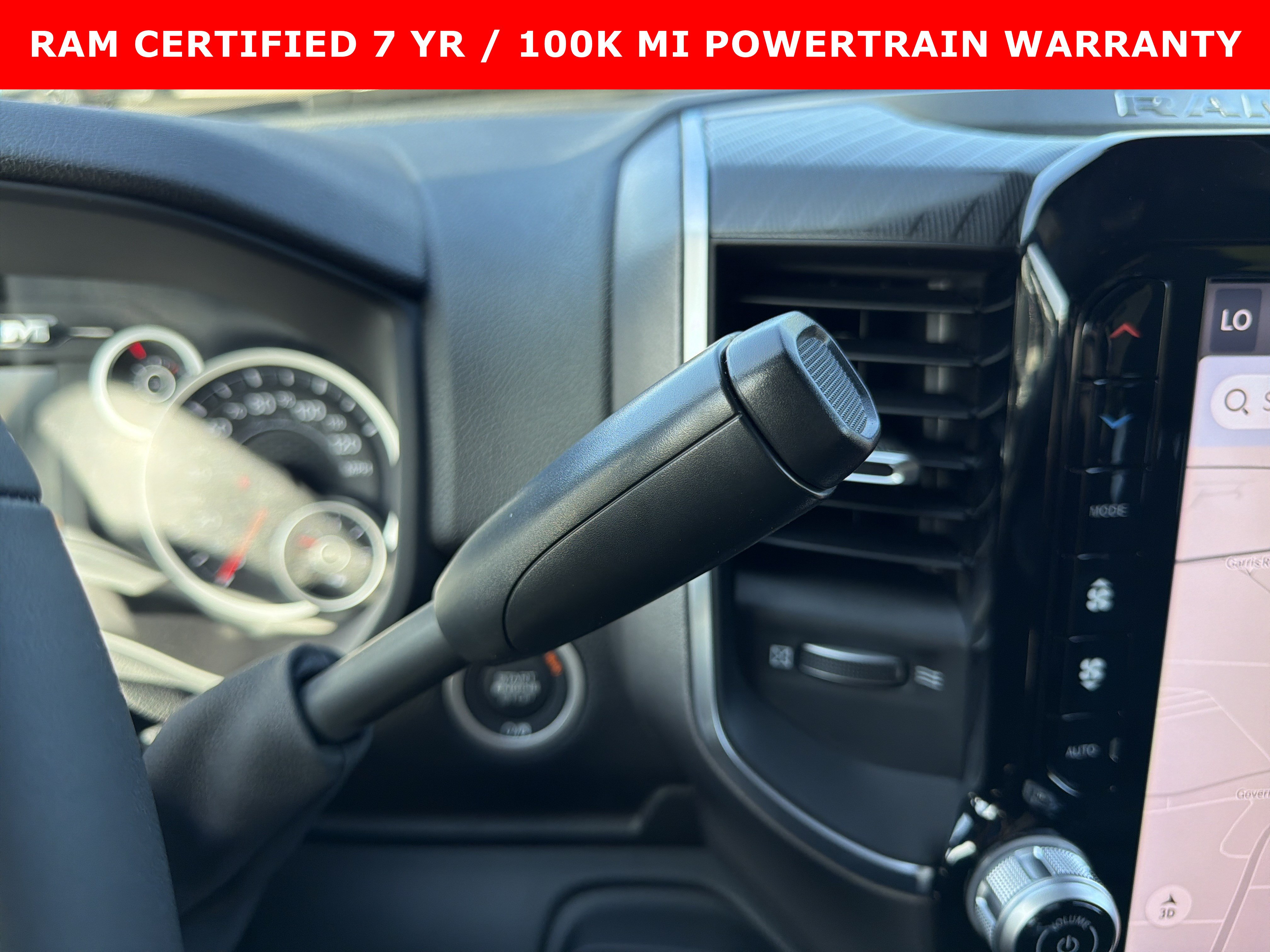 Used 2025 RAM 2500 Big Horn AWD/4WD image 28