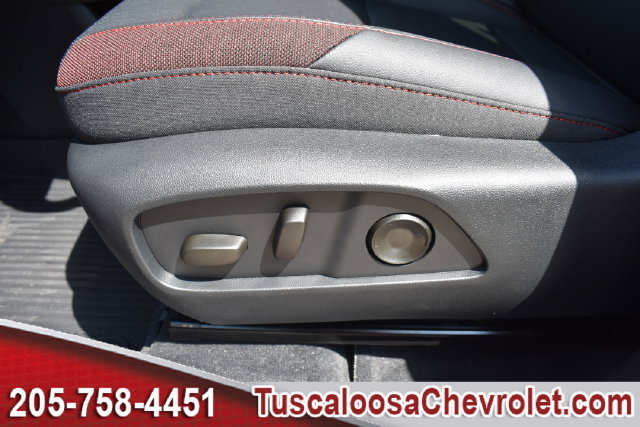 New 2027 Chevrolet Equinox RS w/ Safety and Technology Package FWD image 16