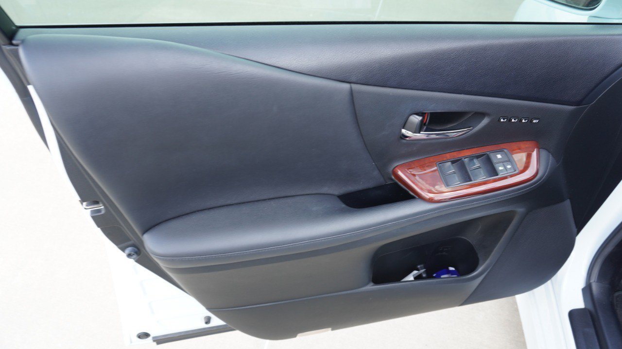 Used 2010 Lexus HS 250h FWD image 8
