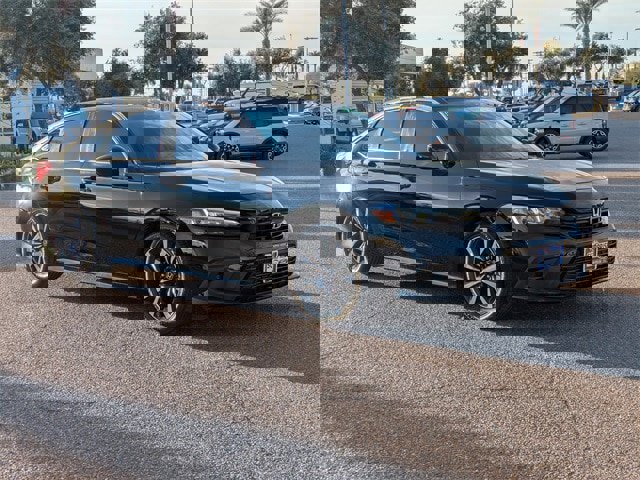 Used 2023 Honda Civic EX image 8