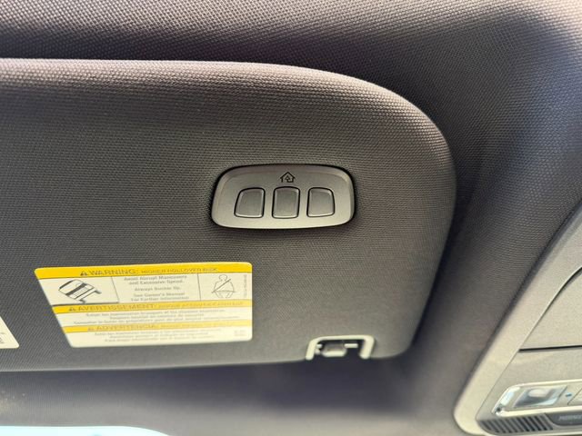 Used 2022 Ford F150 Lightning Platinum image 46