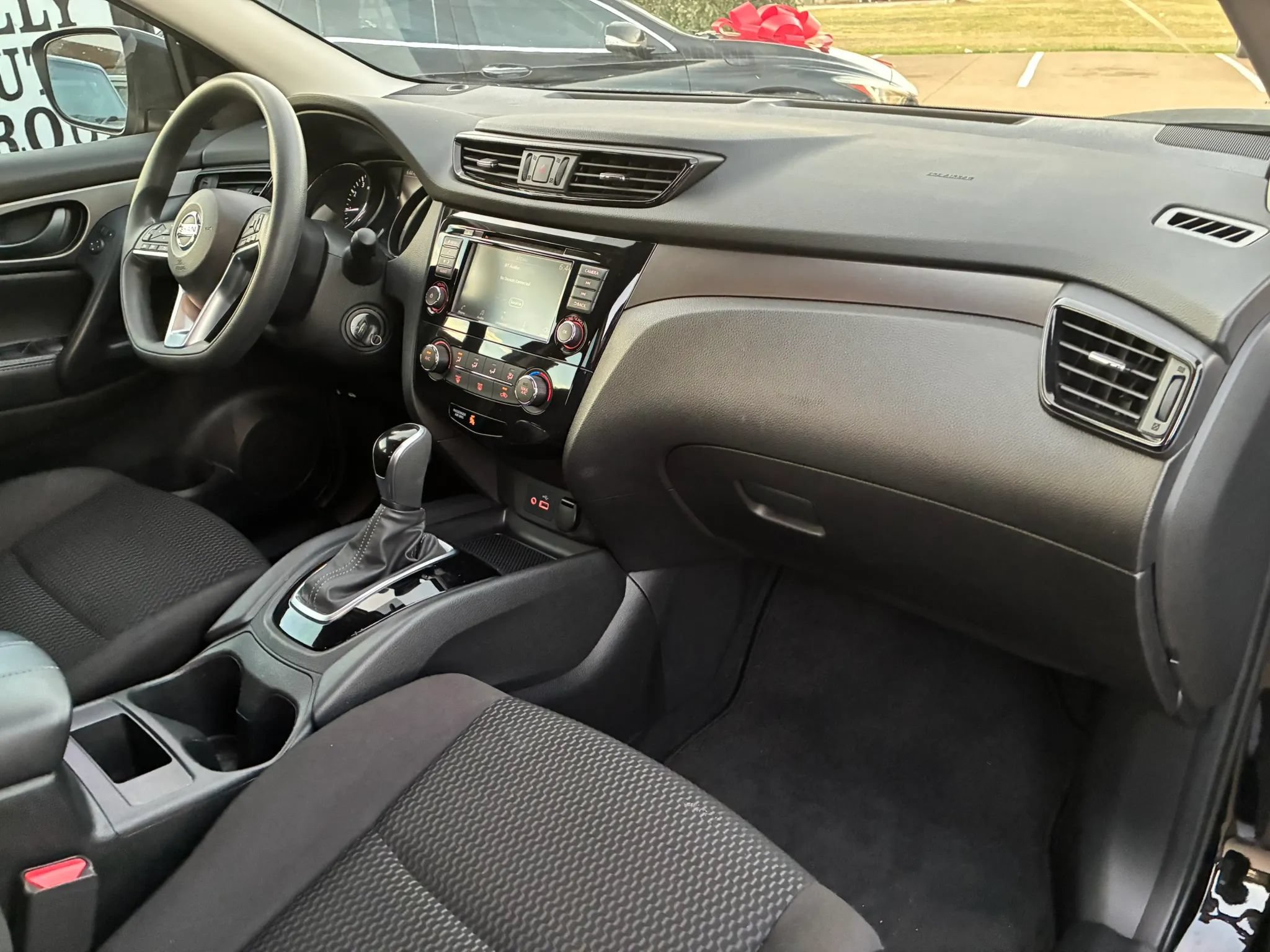 Used 2020 Nissan Rogue Sport S FWD image 22