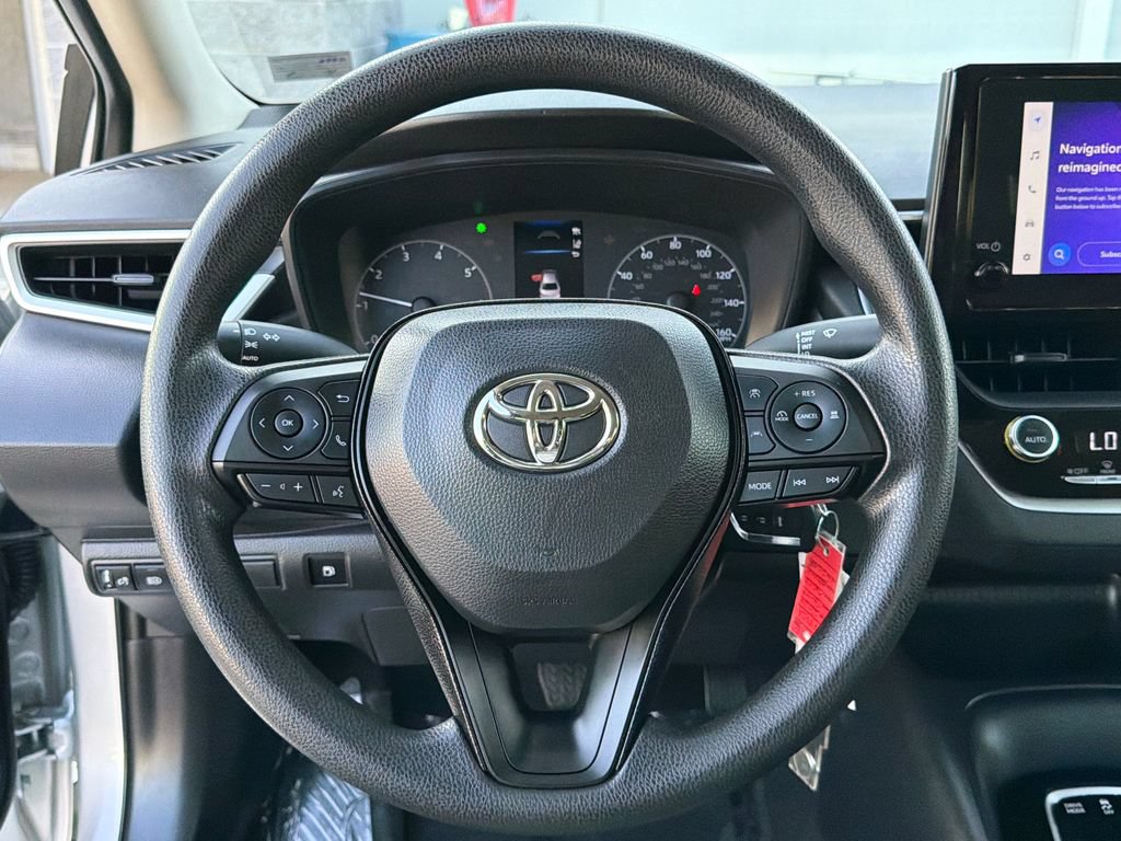 Used 2024 Toyota Corolla LE FWD image 25