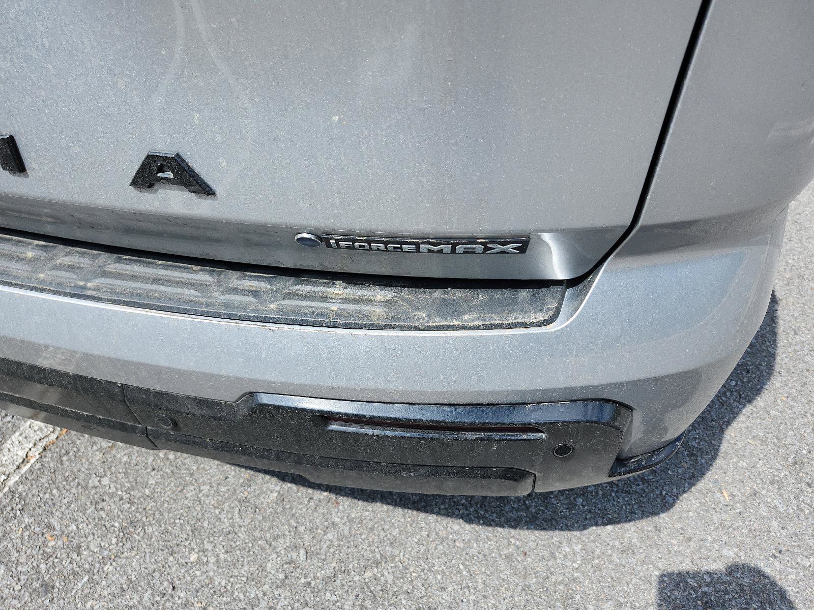 Used 2025 Toyota Sequoia Platinum image 4