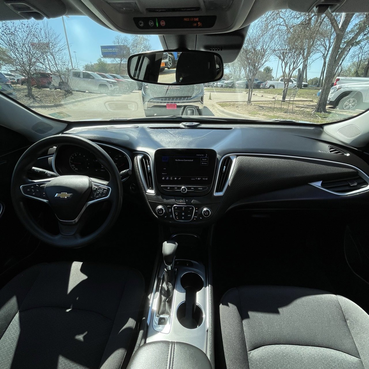 Used 2024 Chevrolet Malibu LT image 11