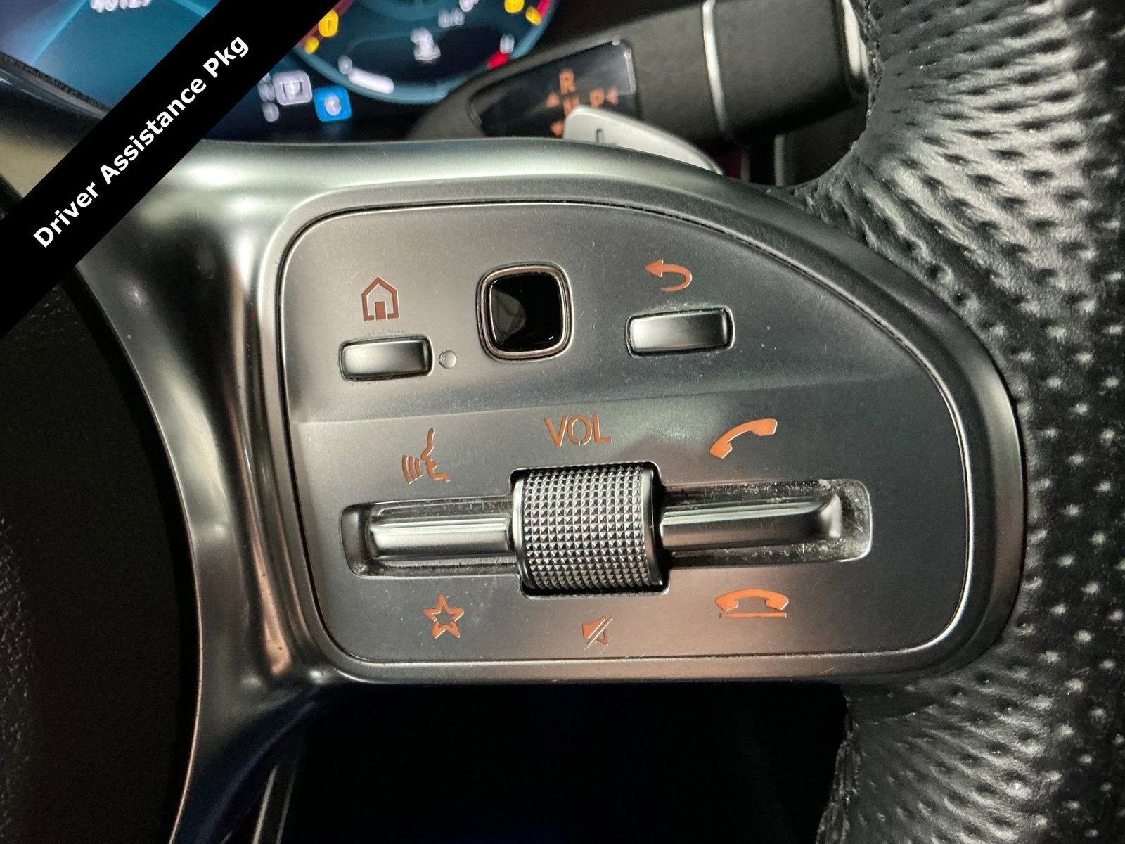 Used 2020 Mercedes-Benz GLC 300 4MATIC Coupe image 14