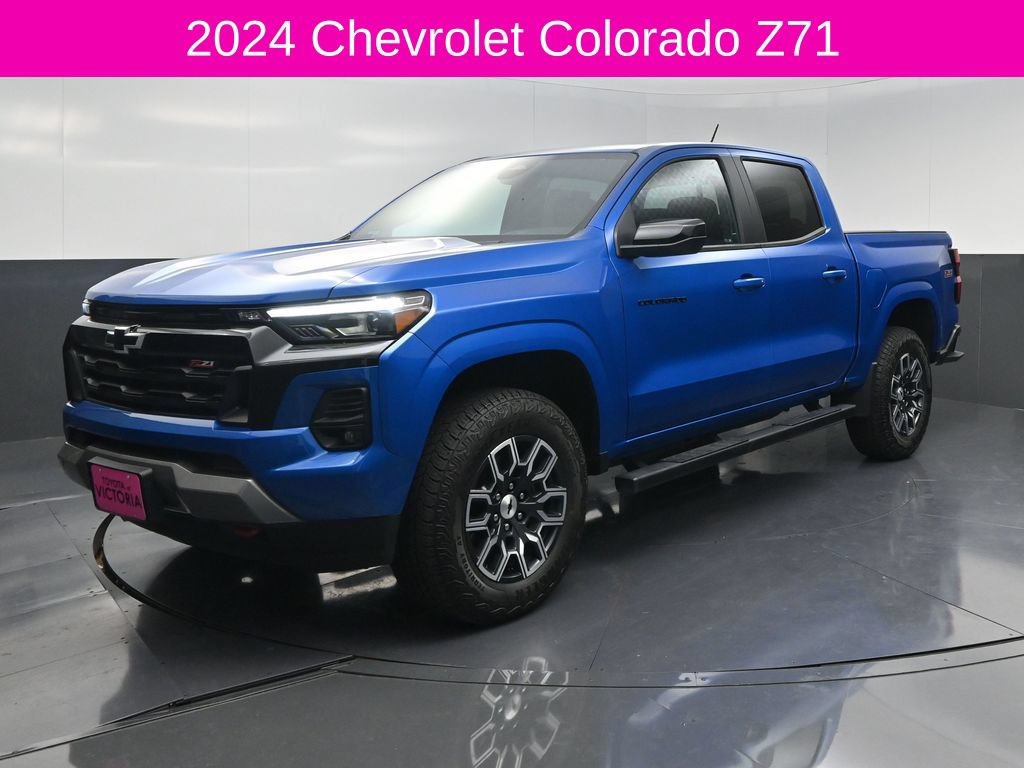 Used 2024 Chevrolet Colorado Z71 w/ Z71 Convenience Package 2 AWD/4WD image 2