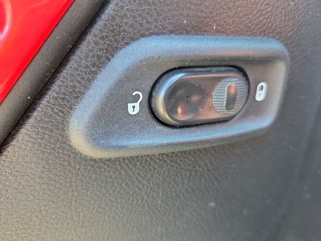 Used 2012 Jeep Wrangler Unlimited Sport AWD/4WD image 20