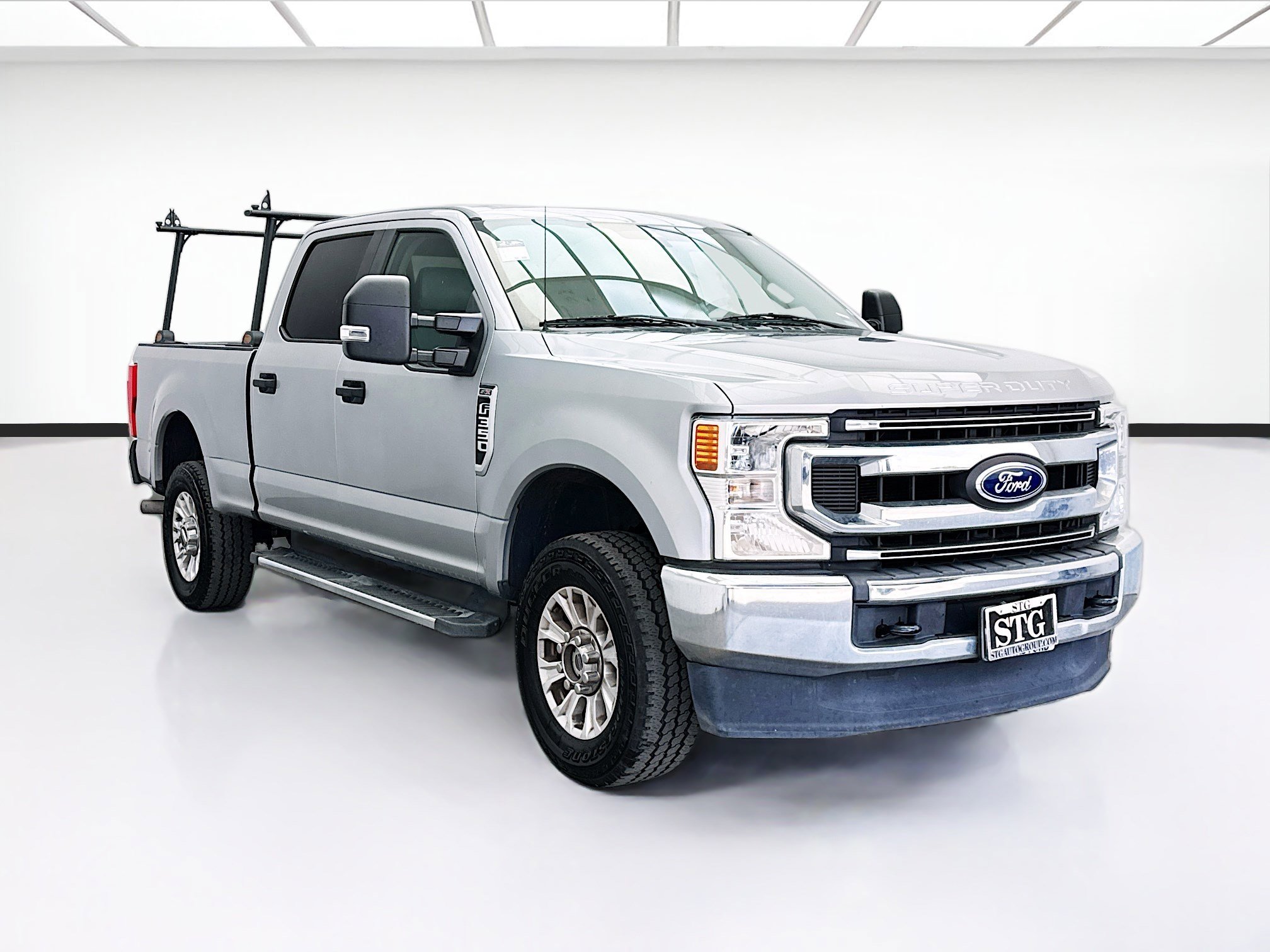 Used 2020 Ford F350 XL w/ STX Appearance Package AWD/4WD image 3