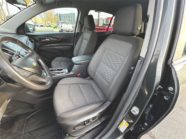 Used 2021 Chevrolet Equinox LT image 18