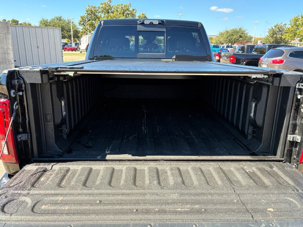 Used 2026 RAM 2500 Limited AWD/4WD image 25
