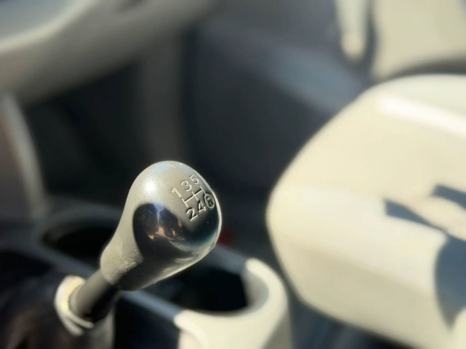 Used 2011 Toyota Tacoma 4x4 Regular Cab image 6