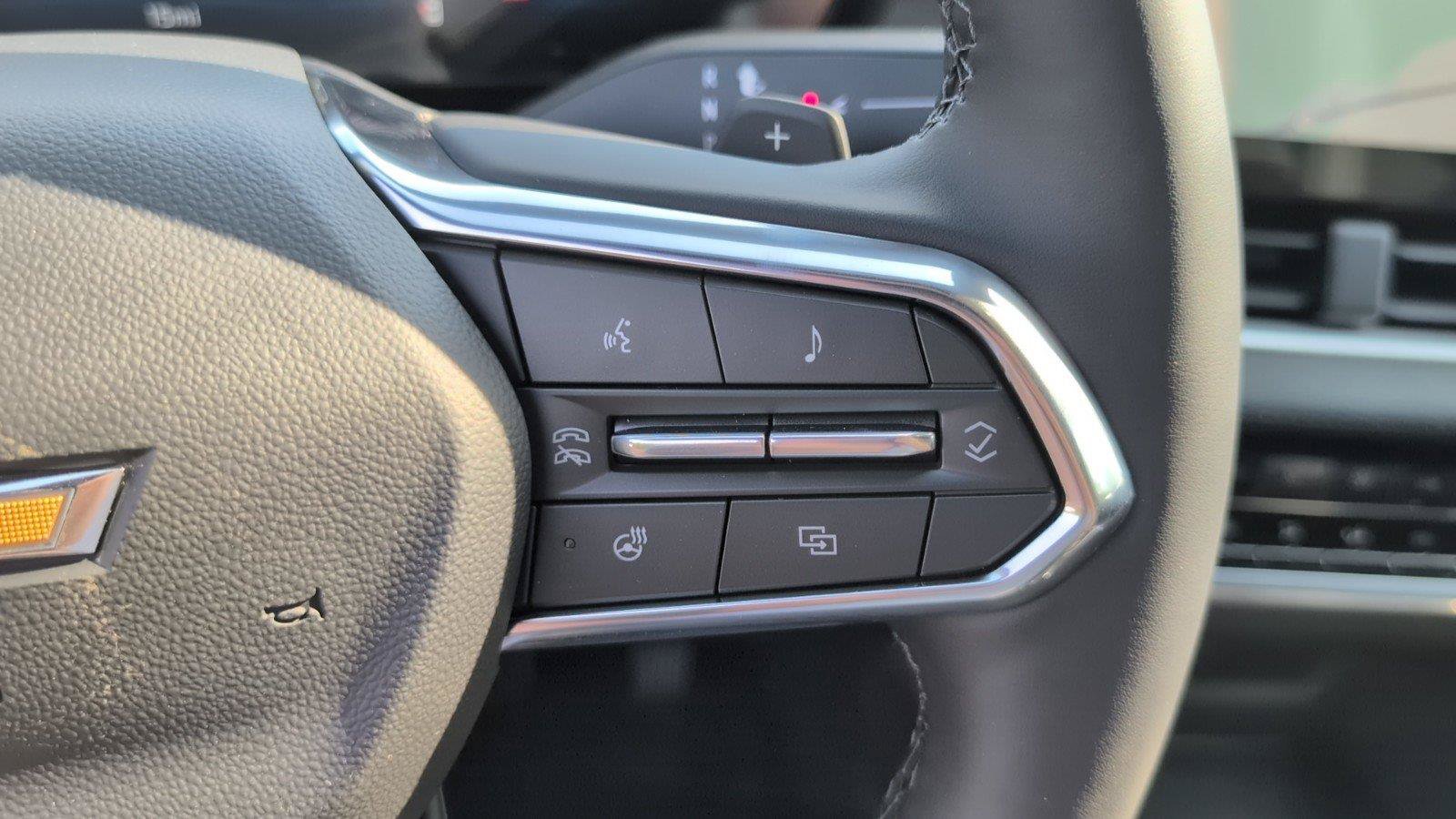 New 2027 Chevrolet Equinox LT w/ Convenience Package II FWD image 29