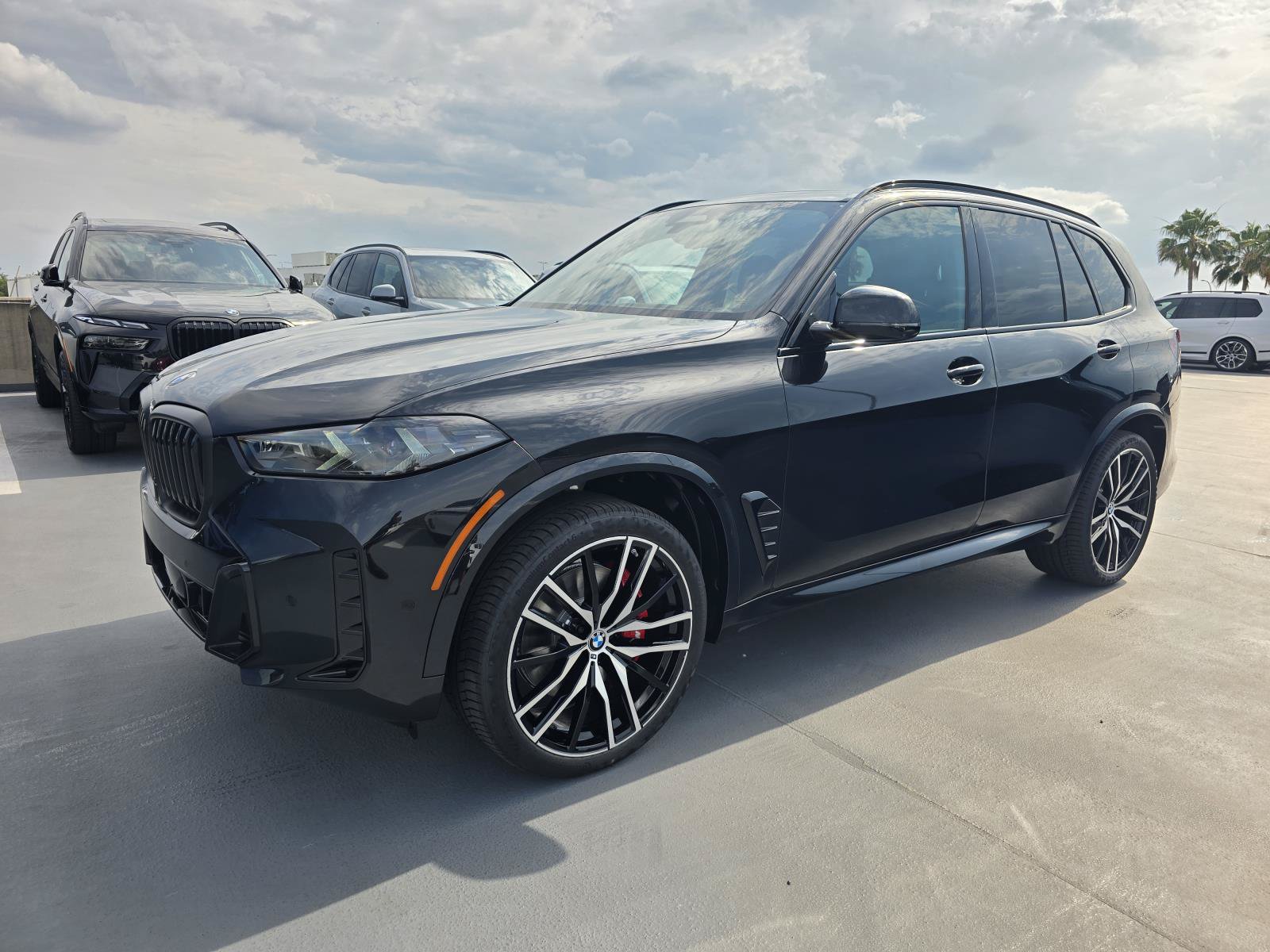 New 2026 BMW X5 sDrive40i w/ M Sport Package RWD image 5