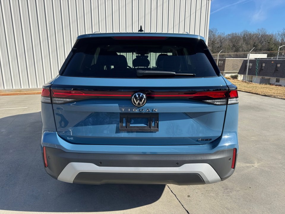 New 2026 Volkswagen Tiguan SE AWD/4WD image 14