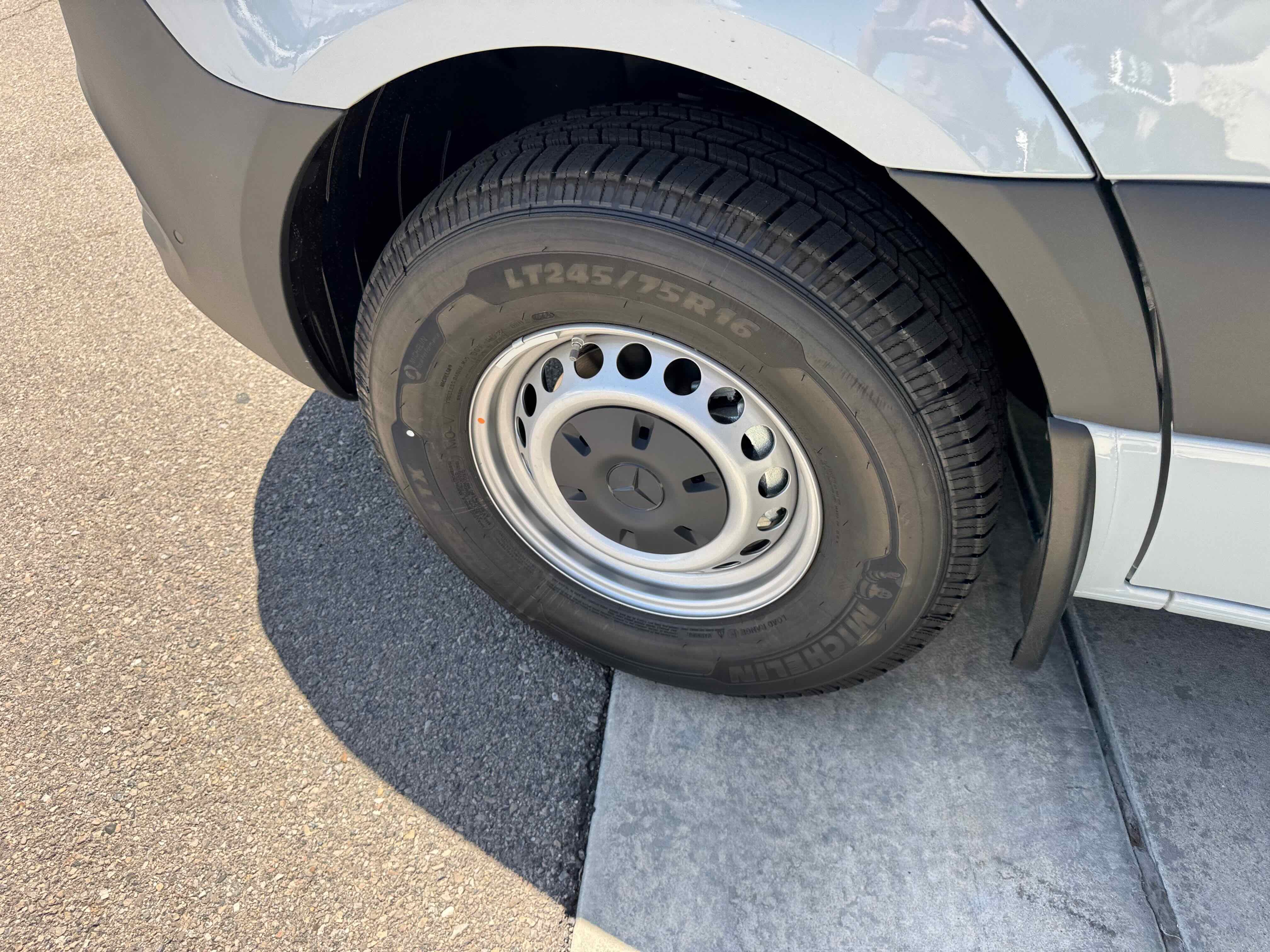 New 2025 Mercedes-Benz Sprinter 2500 image 14