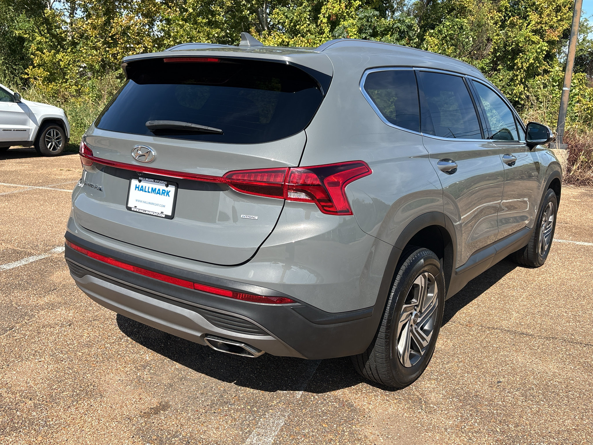 Used 2023 Hyundai Santa Fe SEL AWD/4WD image 3