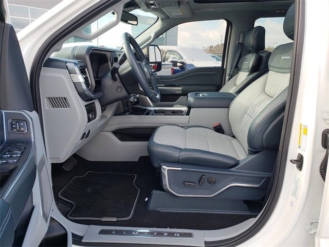 Used 2024 Ford F250 Limited image 14