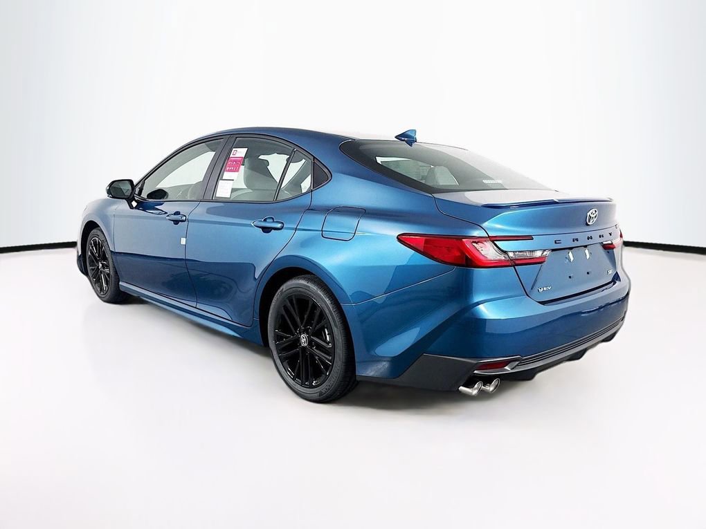 Used 2026 Toyota Camry SE FWD image 7