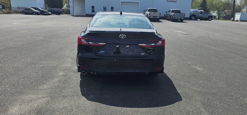 Used 2025 Toyota Camry SE w/ Convenience Package AWD/4WD image 6