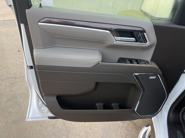 New 2026 Chevrolet Silverado 1500 LTZ w/ LTZ Premium Package image 17