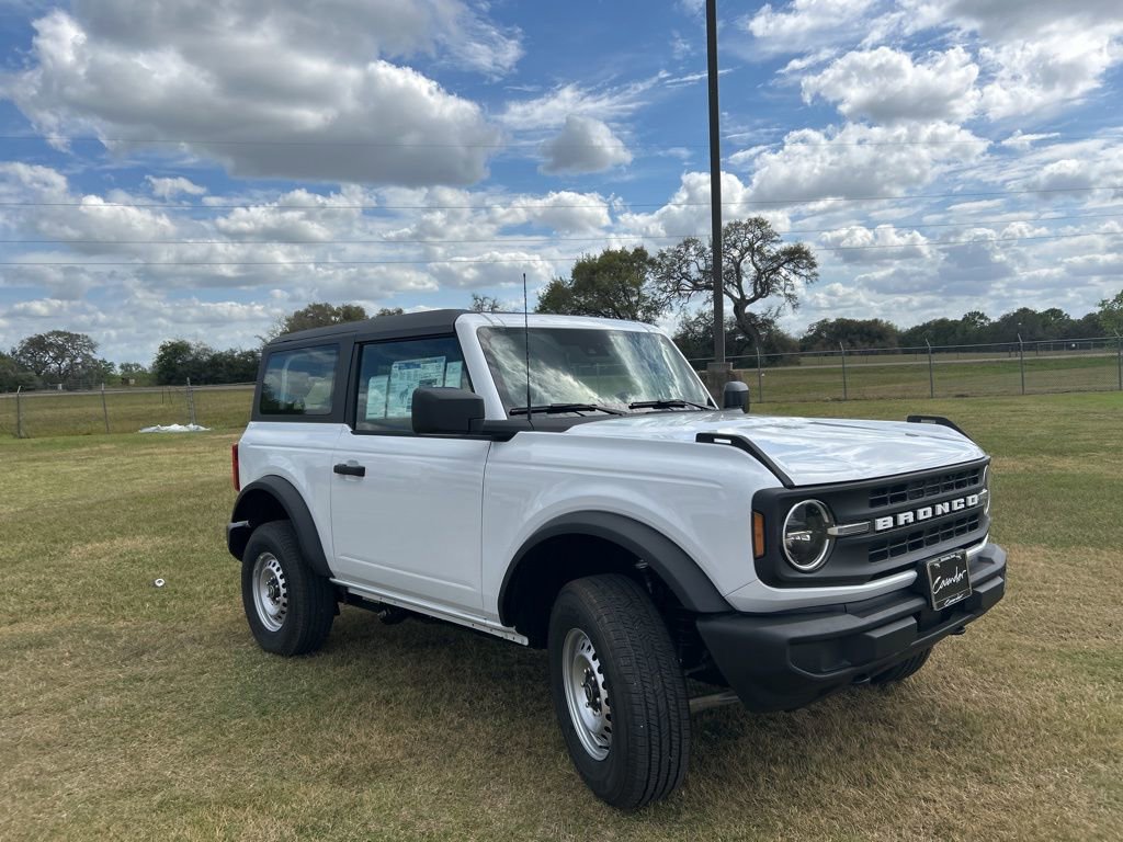 New 2026 Ford Bronco 2-Door AWD/4WD image 11