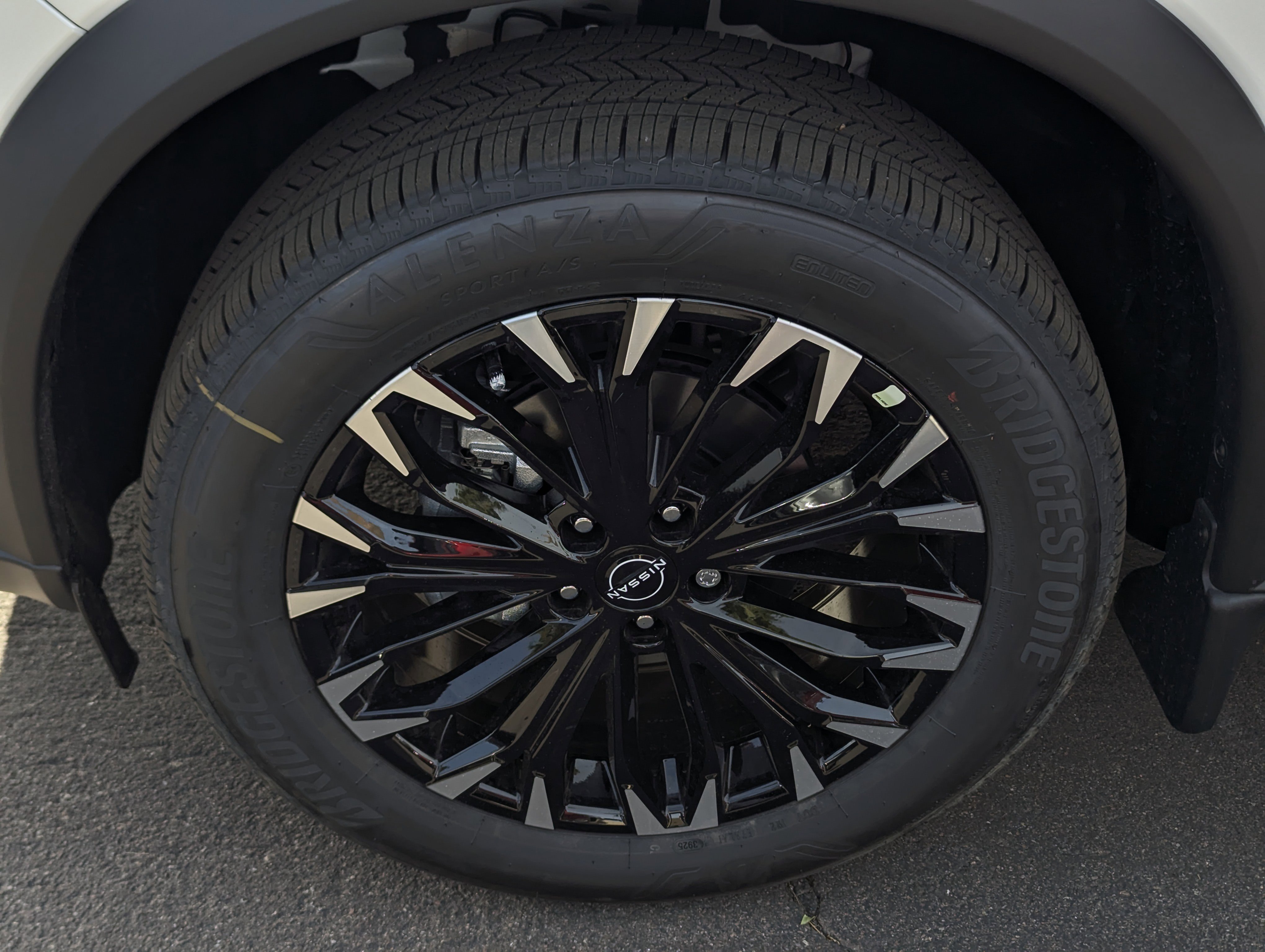 New 2026 Nissan Rogue SV image 7