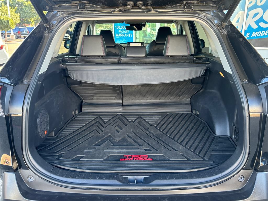 Used 2020 Toyota RAV4 TRD Off-Road AWD/4WD image 30