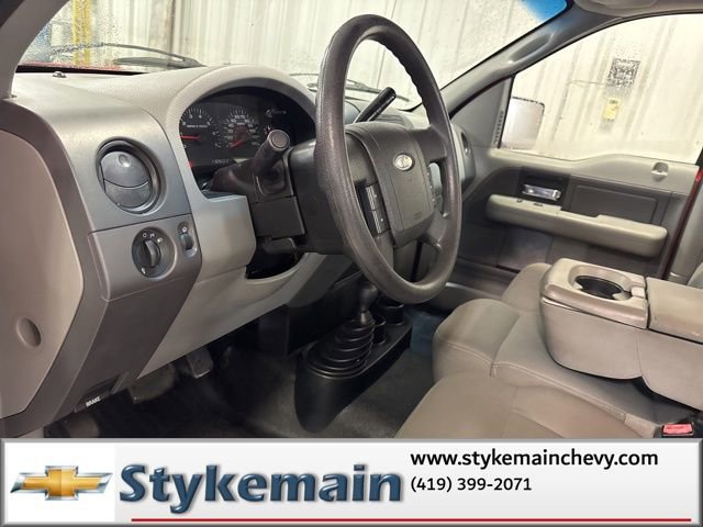 Used 2007 Ford F150 STX AWD/4WD image 4