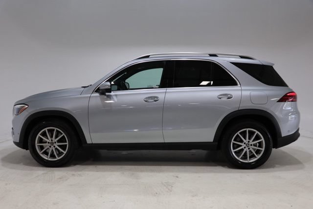 Used 2024 Mercedes-Benz GLE 450e 4MATIC image 4